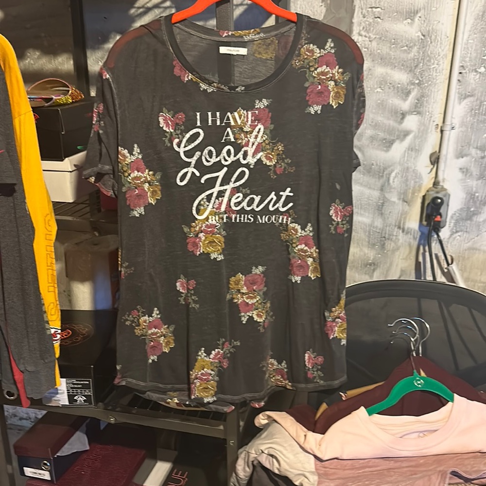 Maurices floral graphic tee